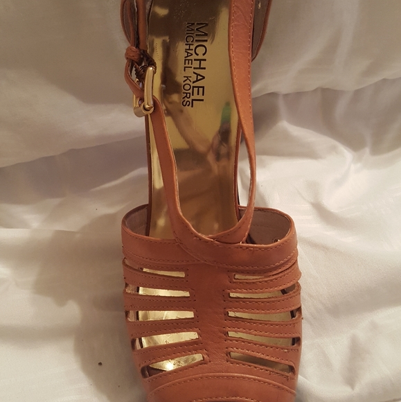 Michael Kors Heels - Picture 1 of 4